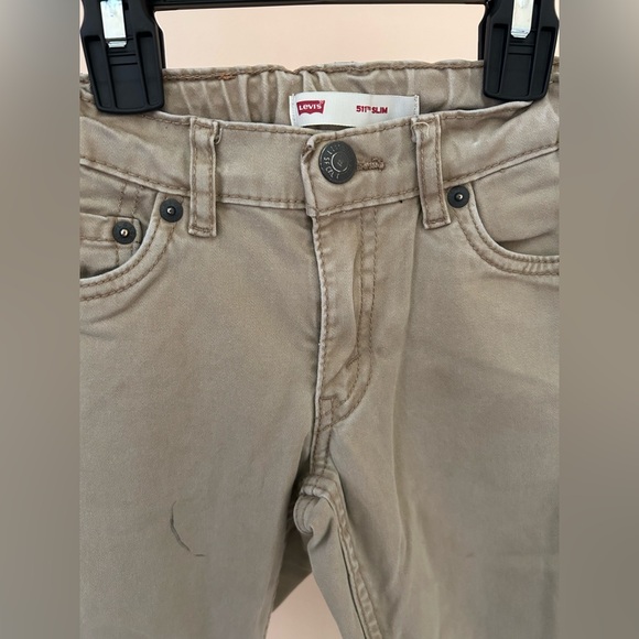 Levi’s 511 Slim Distressed Khaki Pant | Boys Size 5 REG | Adjustable Waist - Picture 3 of 8